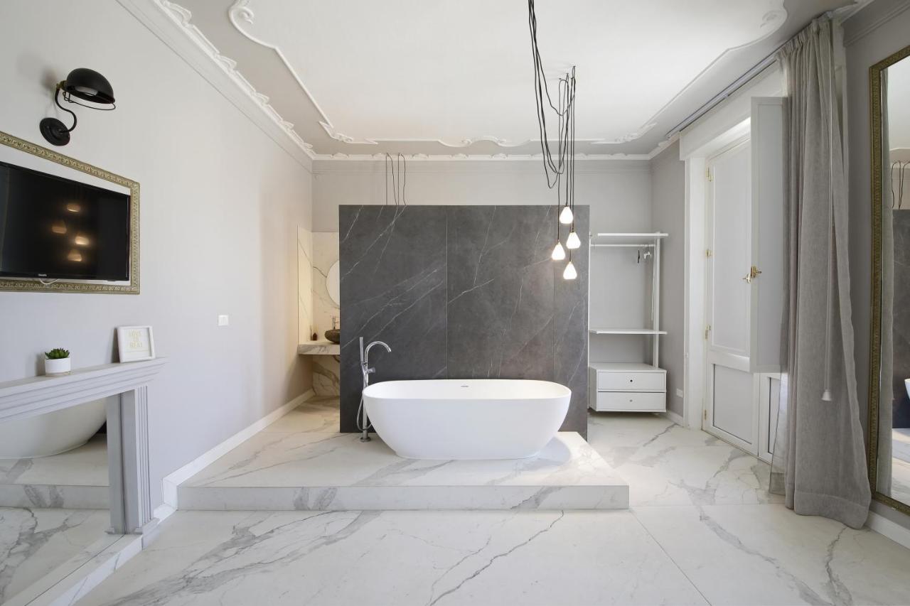 Le Bain Suite - Accanto Al Mare Vicinissima A Ortigia E Al Teatro Syracuse ภายนอก รูปภาพ