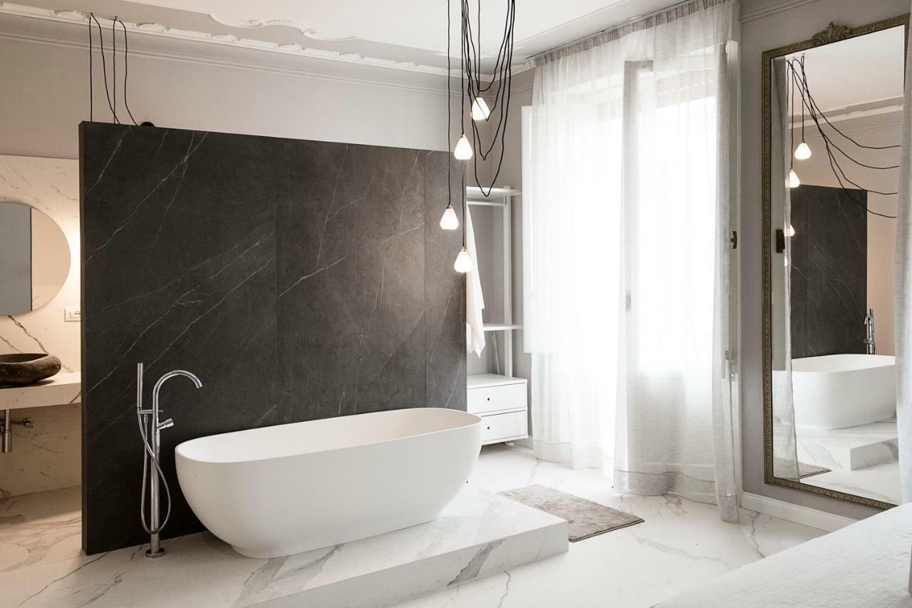 Le Bain Suite - Accanto Al Mare Vicinissima A Ortigia E Al Teatro Syracuse ภายนอก รูปภาพ