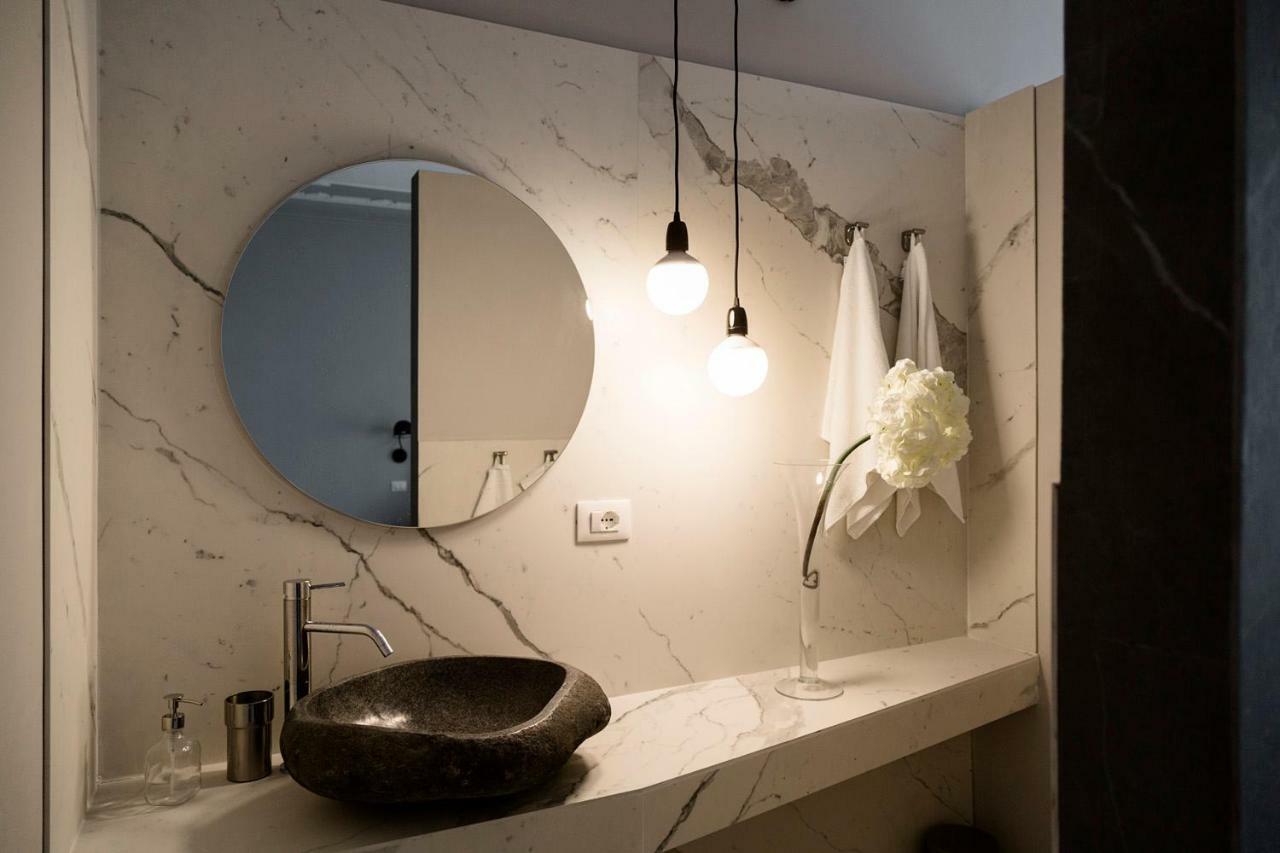 Le Bain Suite - Accanto Al Mare Vicinissima A Ortigia E Al Teatro Syracuse ภายนอก รูปภาพ