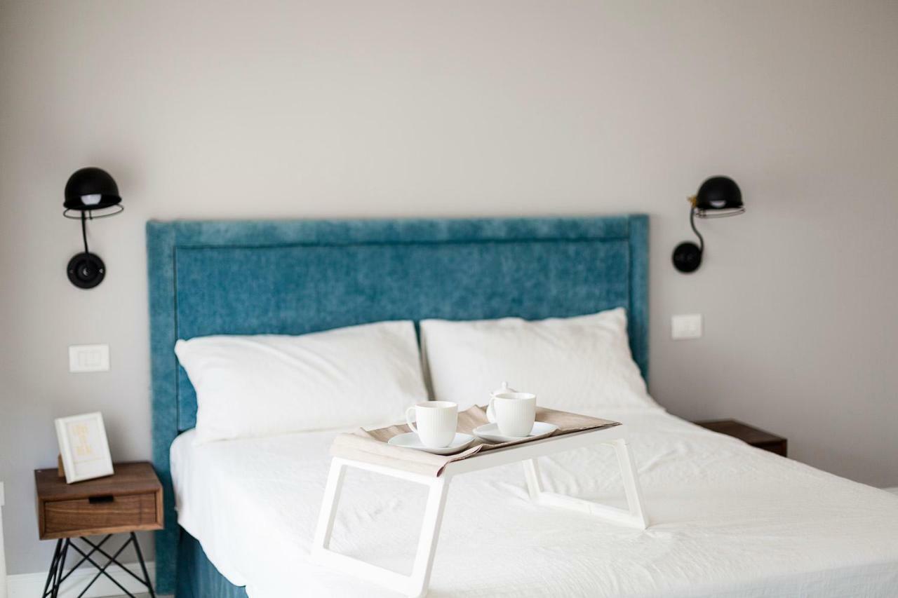 Le Bain Suite - Accanto Al Mare Vicinissima A Ortigia E Al Teatro Syracuse ภายนอก รูปภาพ
